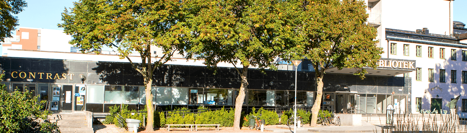 Bild på Eskilstuna stadsbibliotekets fasad